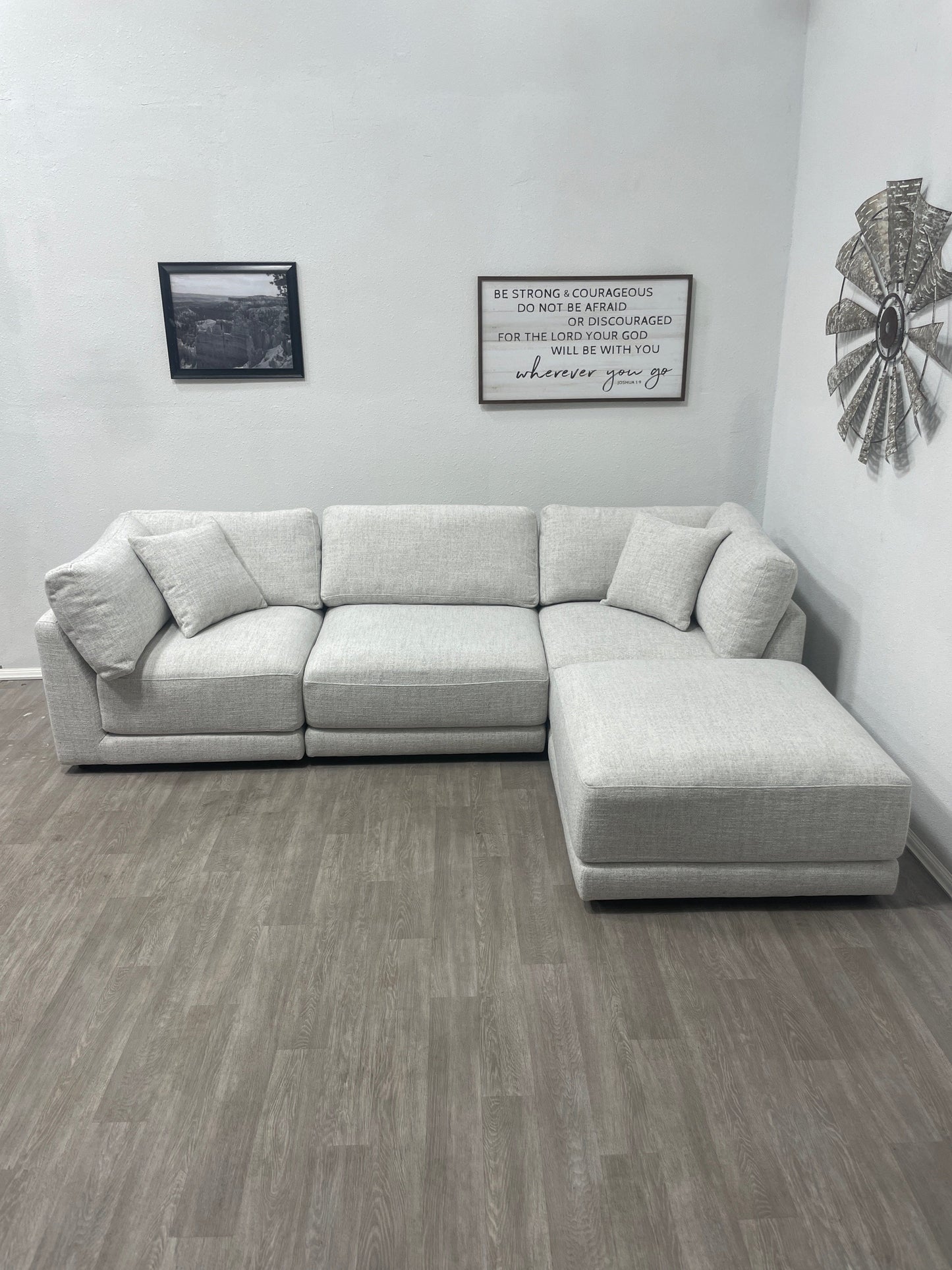 Sectional sofa with Ottoman